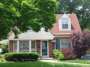 4912 Wolf Rd, Western Springs, IL 60558