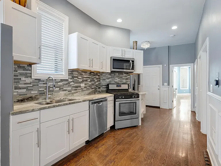 4810 S Indiana Ave #3 — Photo 16