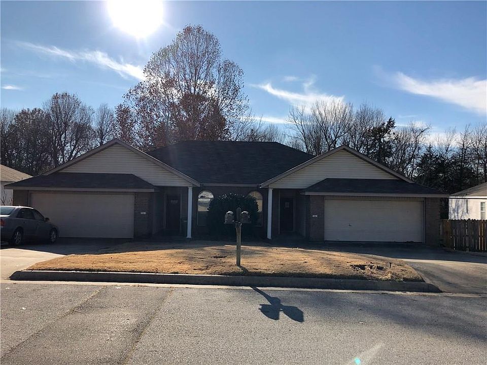 1st image of 2961/2963 W Riverridge Dr