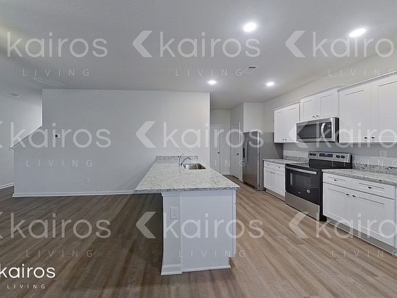 4th image of 3478 Bridgewood Dr