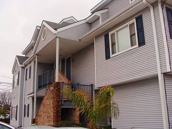 1st image of 4445 Perkins St APT 204