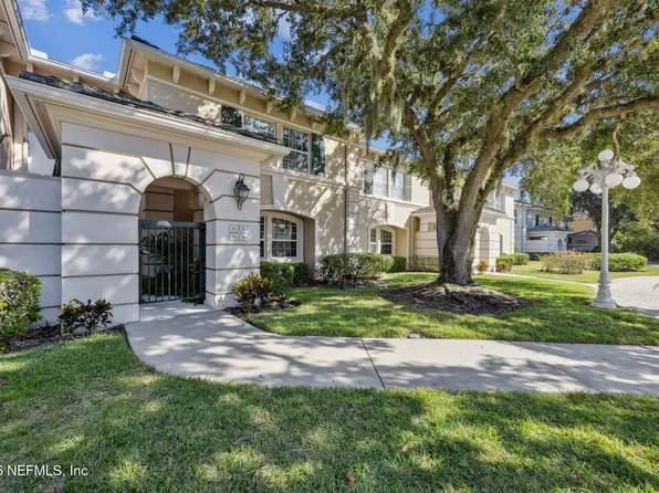 300 BERMUDA BAY Circle #304, Ponte Vedra Beach, FL 32082