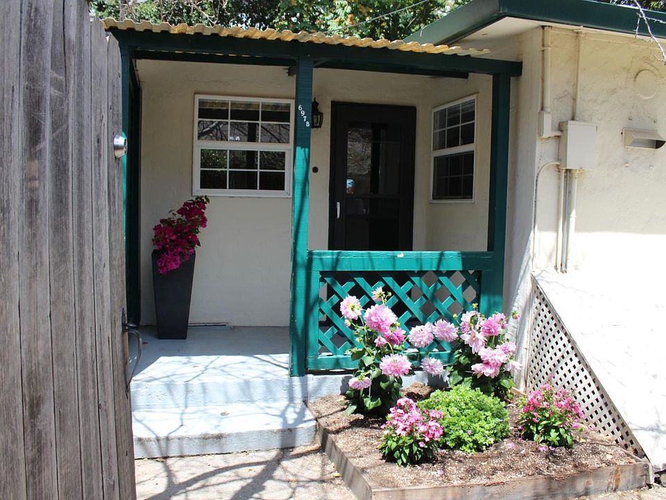 1st image of 697 Menlo Ave #B