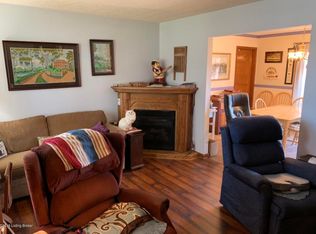 100 Tulip Ct, Radcliff, KY 40160