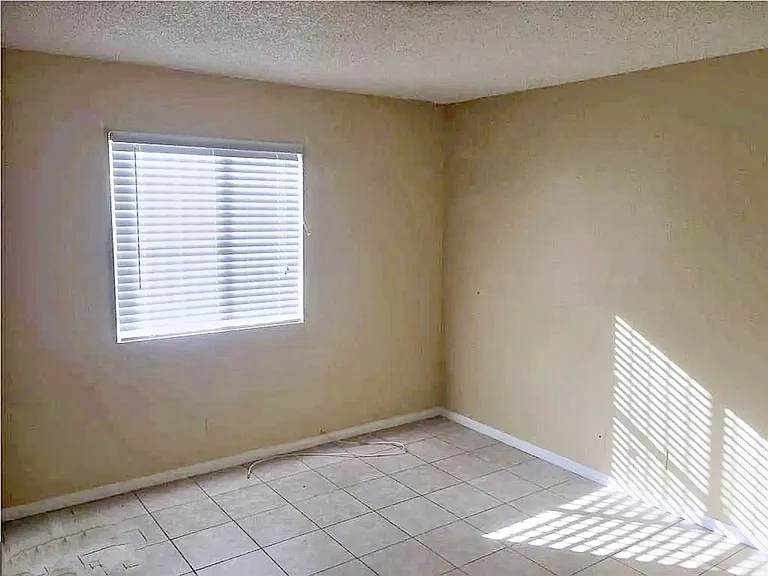 4410 Newsom Cir — Photo 7