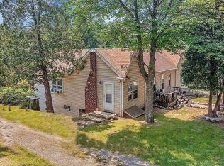 833 Heights Rd, Lake Orion, MI 48362