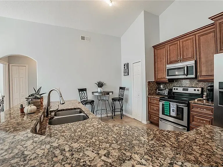 4158 Forest Island Dr — Photo 14