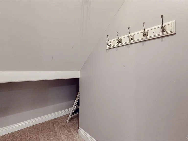 11540 Moorpark St #103 — Photo 13