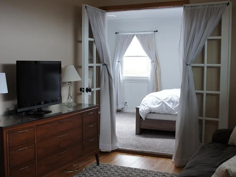 Bonus den off master bedroom