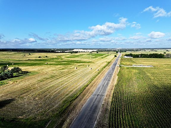 4th image of 4700 County Road 239