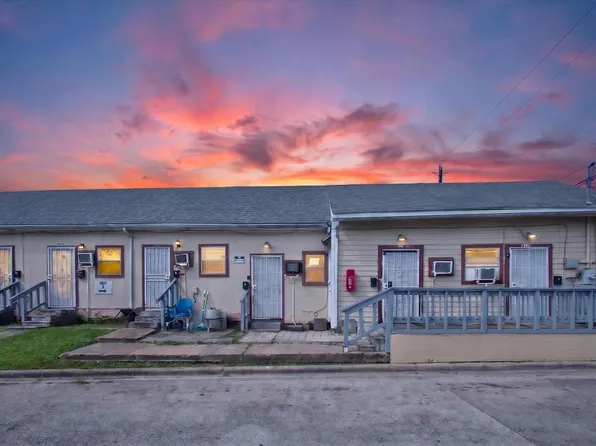 3401 Ennis St #4, Houston, TX 77004