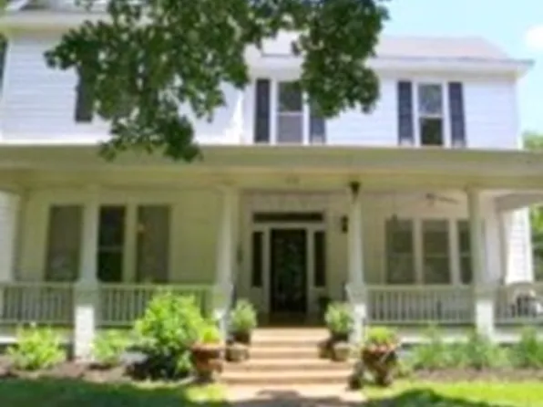 428 S Main St, Covington, TN 38019