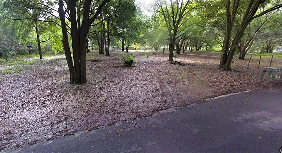 2nd image of 2011 Lake Fischer Cove Ln