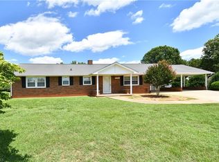 1602 Hickory Tree Rd, Winston Salem, NC 27127