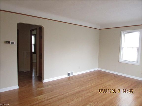 4th image of 3006 Ingleside Dr