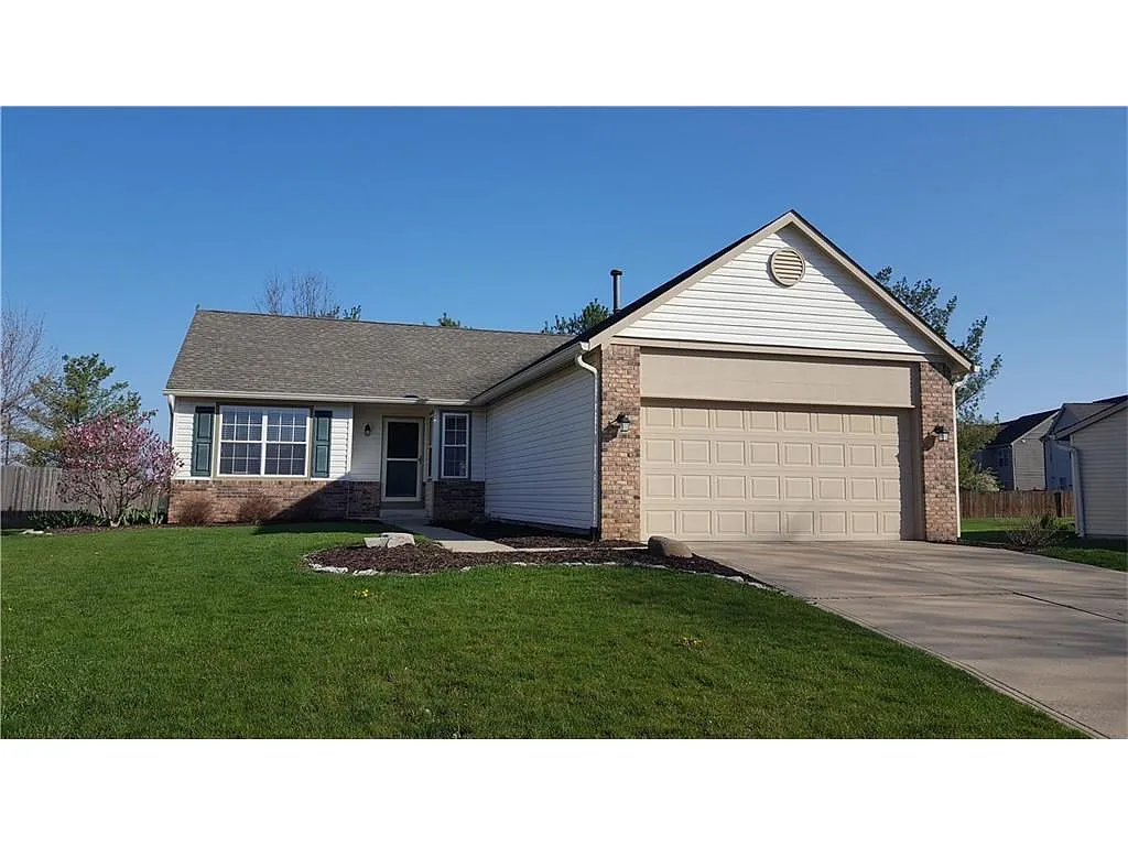 10692 Adam Ct photo 1