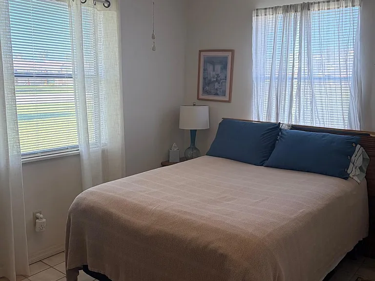 16 Oriole Cir #A — Photo 9