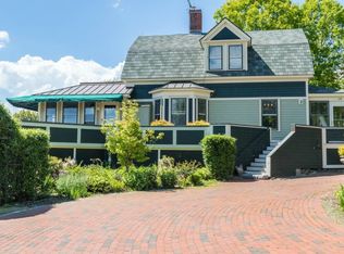 10 Sea Rd, North Hampton, NH 03862