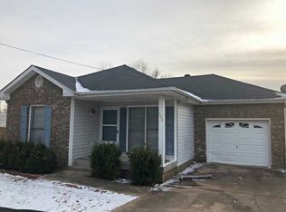 308 Fitzgerald Dr, Clarksville, TN 37042