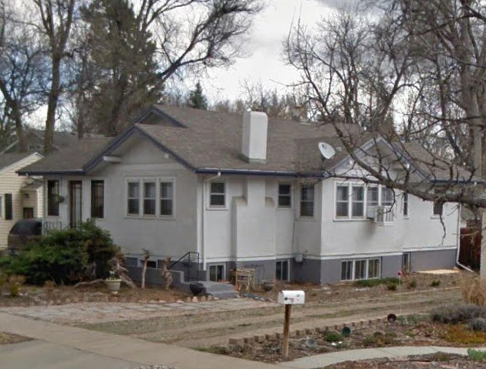 1927 Historic Craftsman Ranch on Whedbee Street in the heart of downtown Fort Collins - Main Level available in duplex home.
