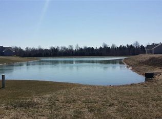 13021 Crimson Leaf Dr, Fort Wayne, IN 46814