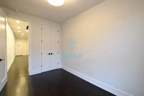 Rented by null | media 16