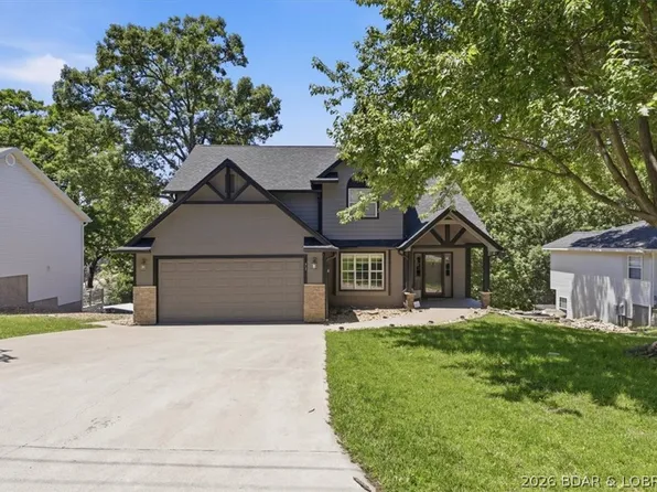 71 Arrowhead Beach Rd, Lake Ozark, MO 65049