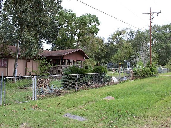 5th image of 25735 Almarie Dr