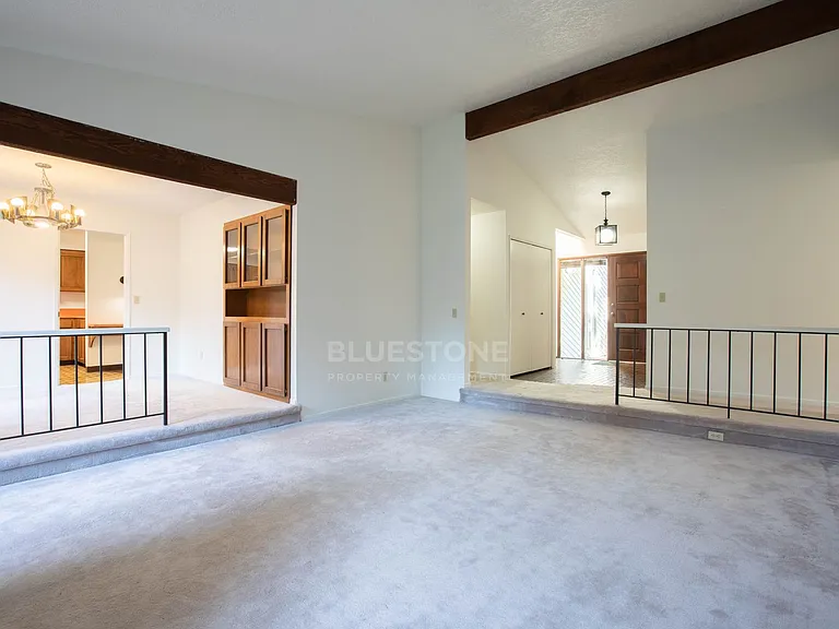 14715 SW Carlsbad Dr — Photo 6