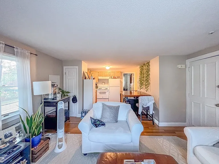 18 Germain Ave #3 — Photo 1