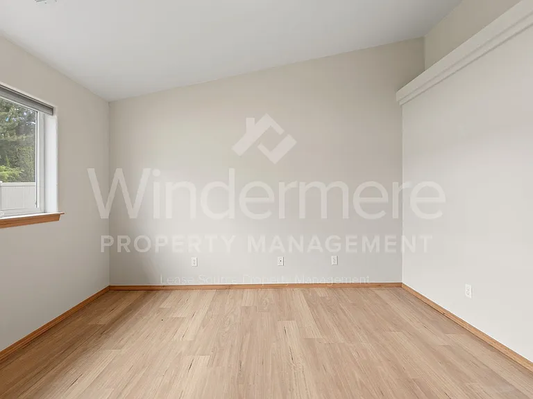1702 N Aladdin Rd — Photo 14