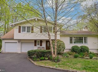 2318 Fairway Rd, Huntingdon Valley, PA 19006