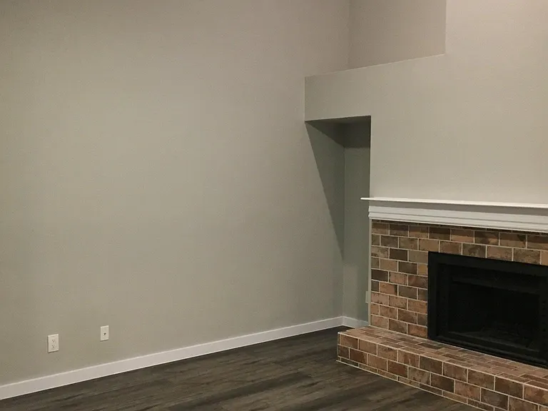 821 Creekside Dr — Photo 9