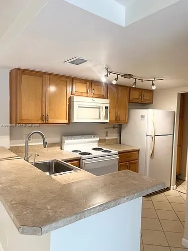 10709 Cleary Blvd Photo 1