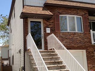 225 Brookfield Ave, Staten Island, NY 10308