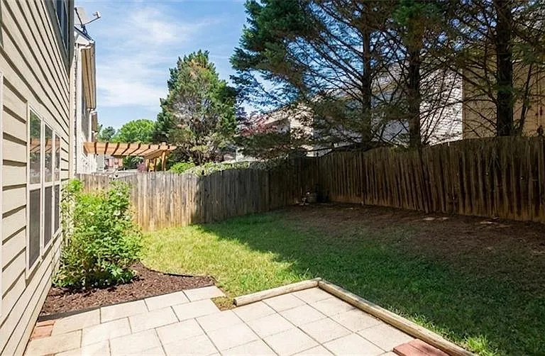 237 Ascott Ln — Photo 21