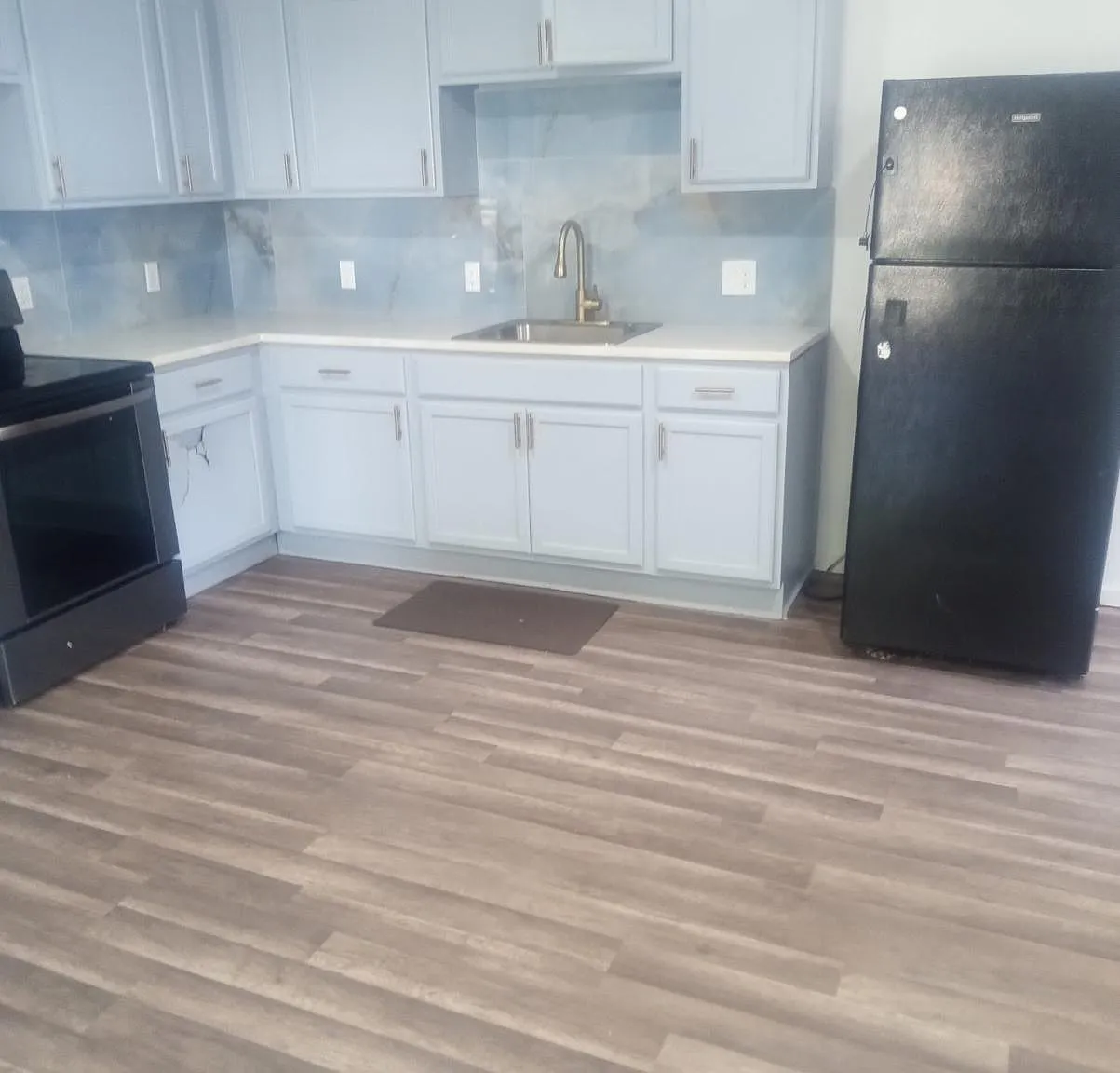 4 bed, 1900 sqft, $1,850 — Photo 3
