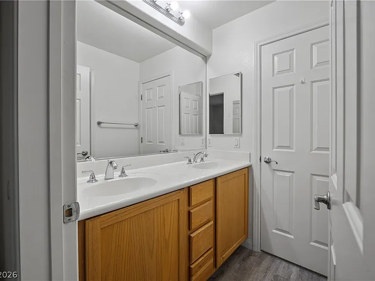 8907 W Torino Ave — Photo 46