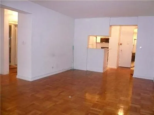Rented by Akam Sales and Brokerage | media 12