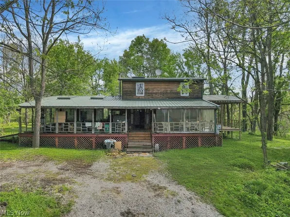 6879 Beard Price Rd, Glouster, OH 45732