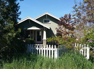 1903 E 9th St, The Dalles, OR