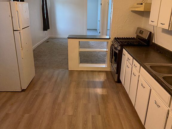 5th image of 110 N Main St #110