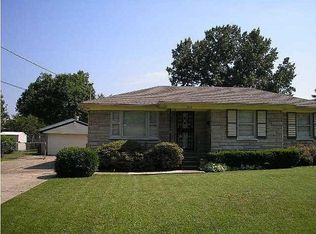 5816 Teakwood Ln, Louisville, KY 40258