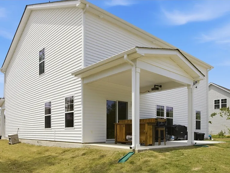 315 Enfield Dr — Photo 31