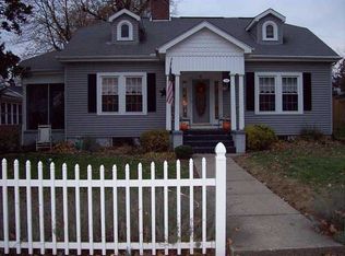 217 NE 10th St, Washington, IN