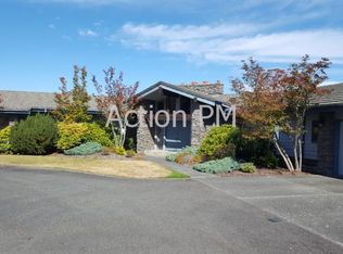 20 Covey Run Ln, Sequim, WA 98382