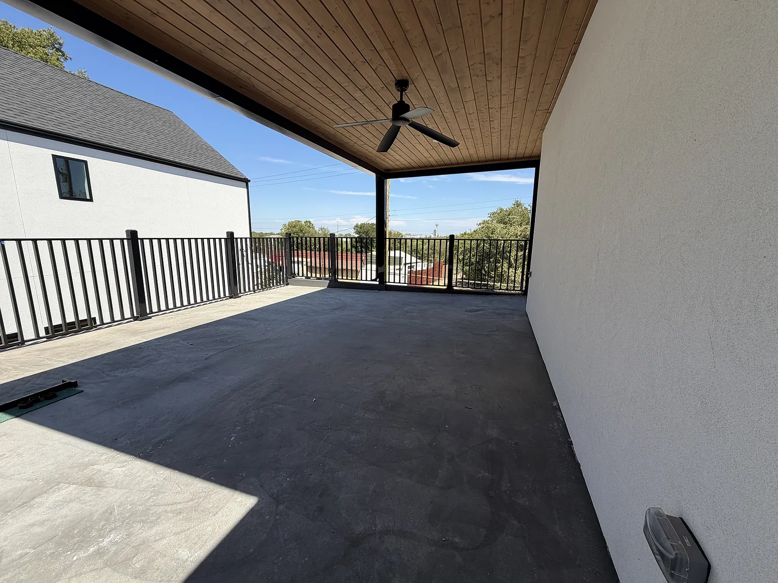 11th Street - 2310 — Photo 3