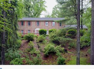 6 Tudor Ct, Mohnton, PA 19540