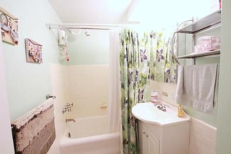 1st image of 25 Tudor City Pl APT 1515