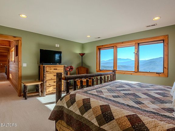 40th image of this home